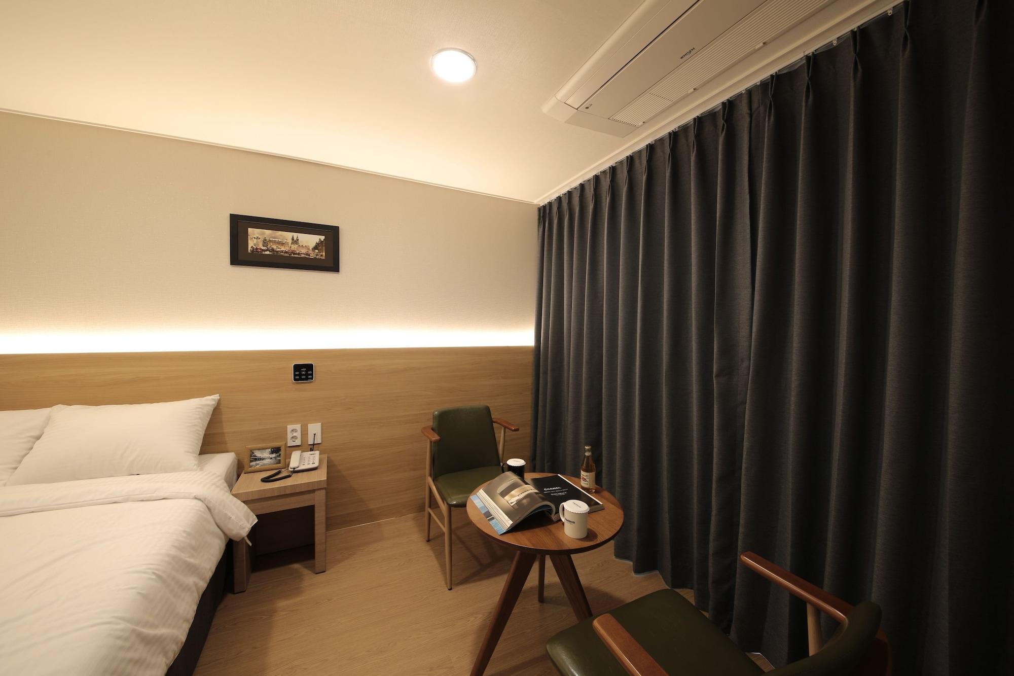 Harbor Hotel Jeju Exteriör bild