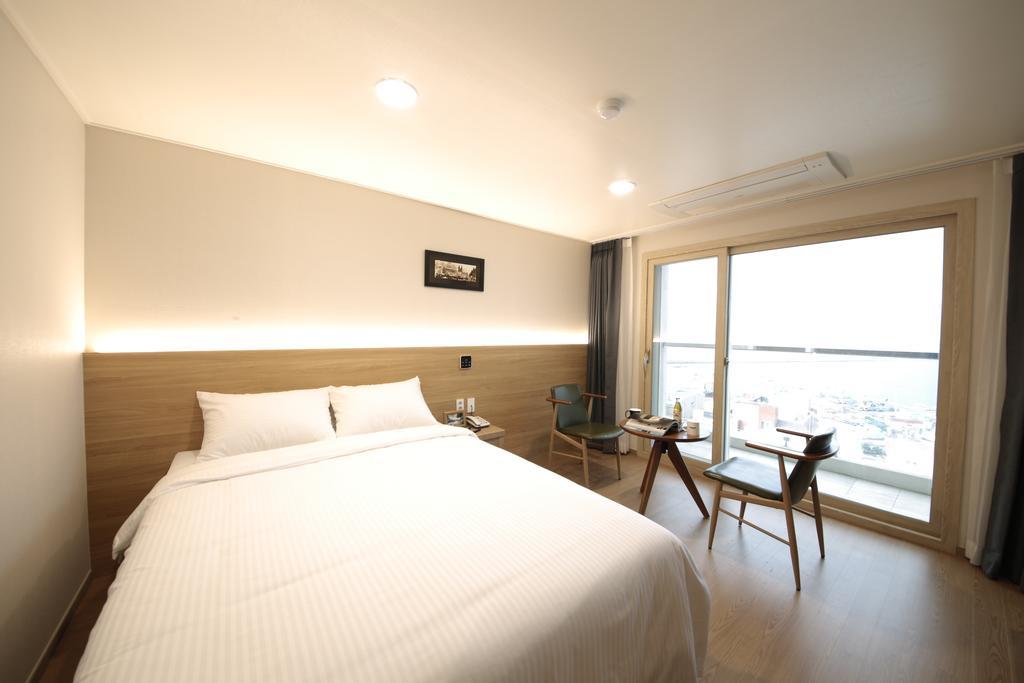 Harbor Hotel Jeju Exteriör bild